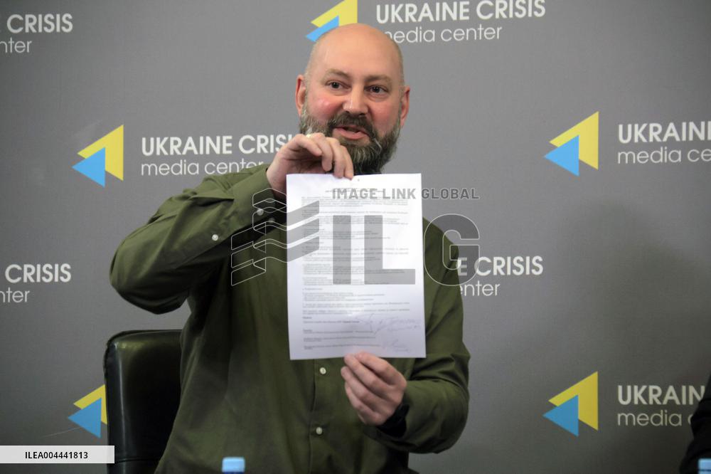 Signing of Memorandum of Cooperation between Right Sector and Coalition of Indigenous Peoples