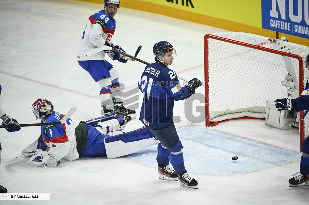 ICE HOCKEY WC SLOVAKIA-FINLAND