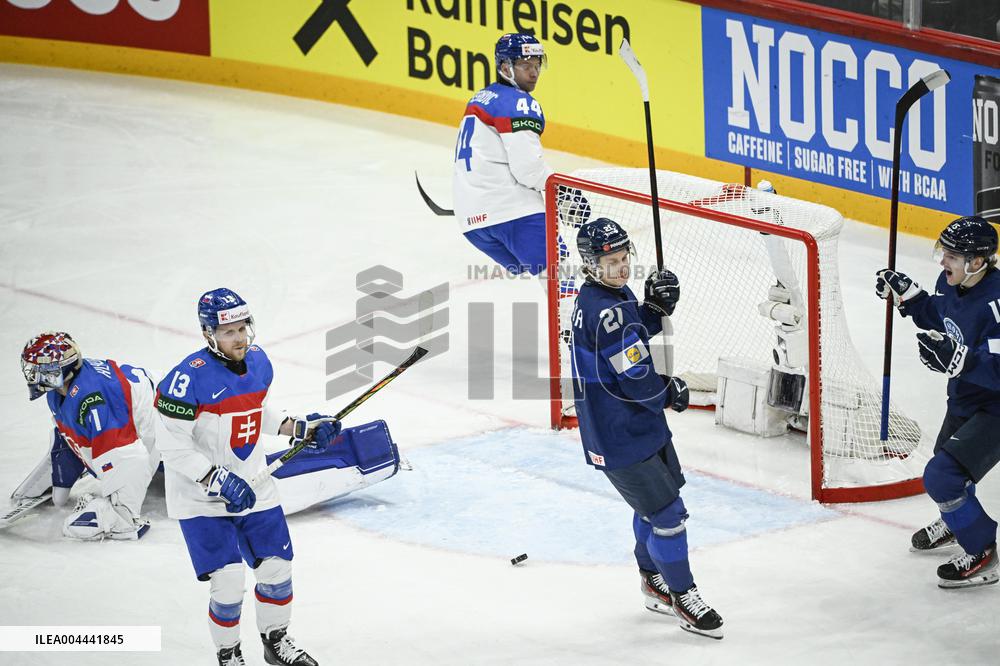 ICE HOCKEY WC SLOVAKIA-FINLAND