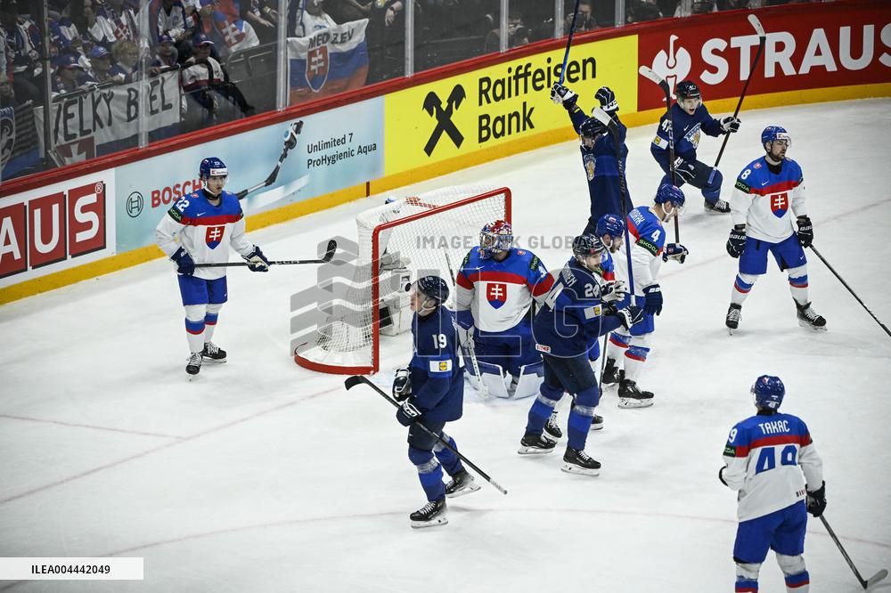 ICE HOCKEY WC SLOVAKIA-FINLAND