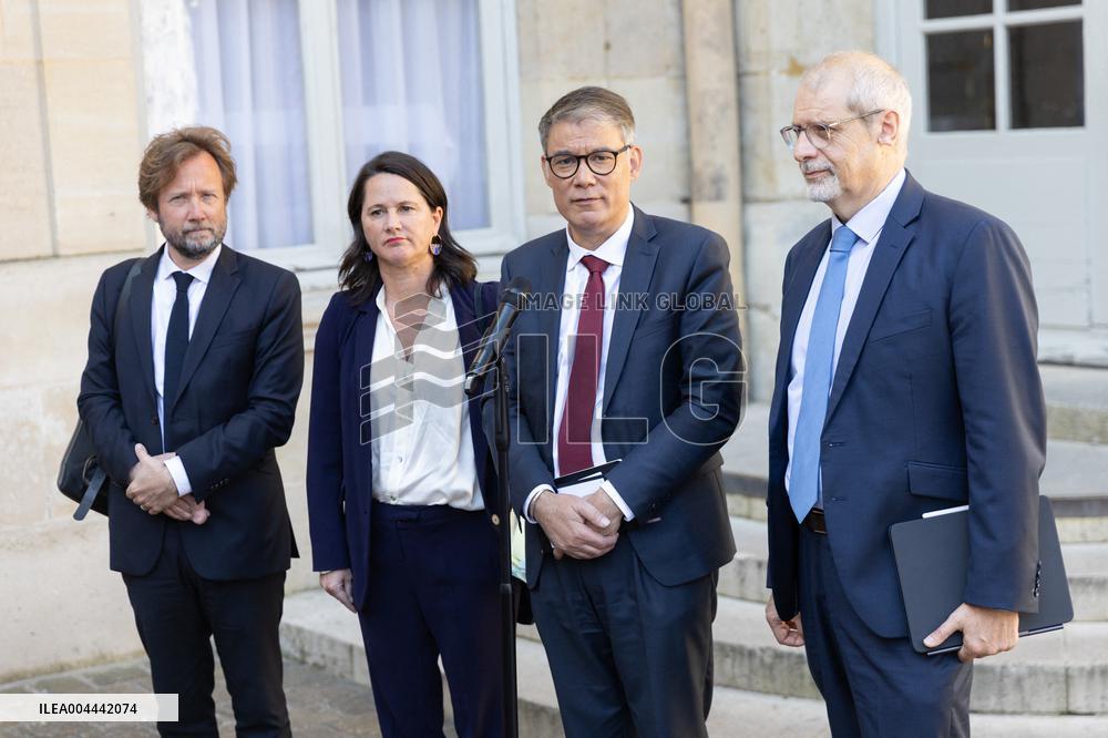 Members of Socialist Party At Matignon - Paris