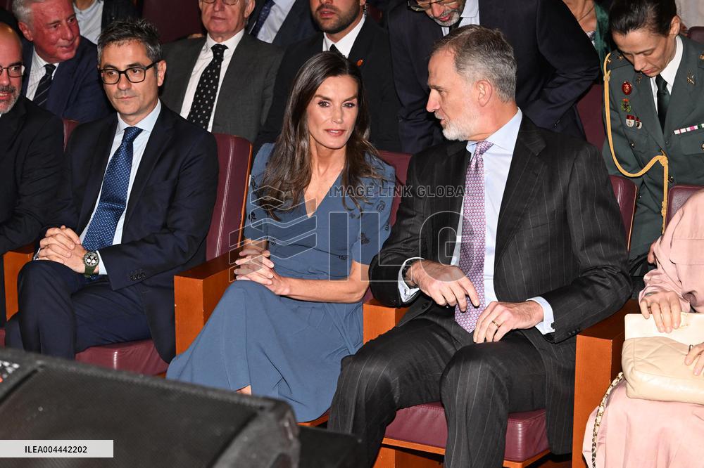 Spanish Royal Couple At Madrid Press Association Awards Ceremony - Spain