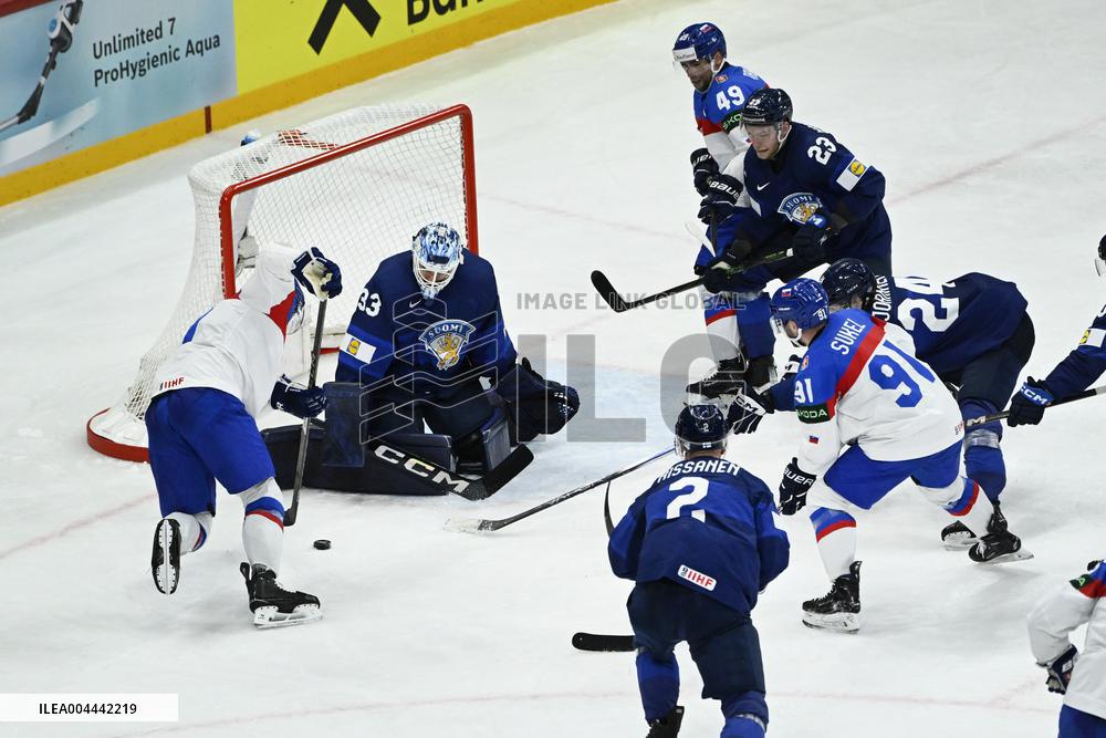 ICE HOCKEY WC SLOVAKIA-FINLAND