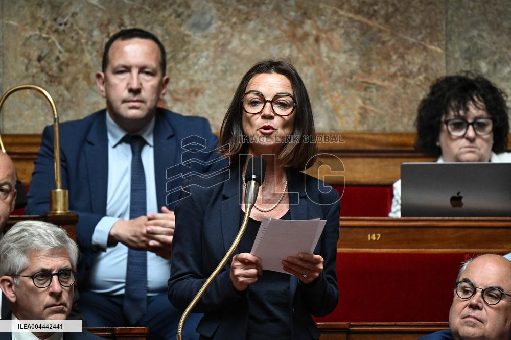 Questions to the government at the National Assembly in Paris FA