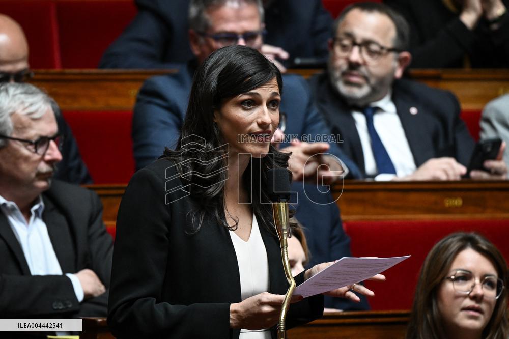 Questions to the government at the National Assembly in Paris FA