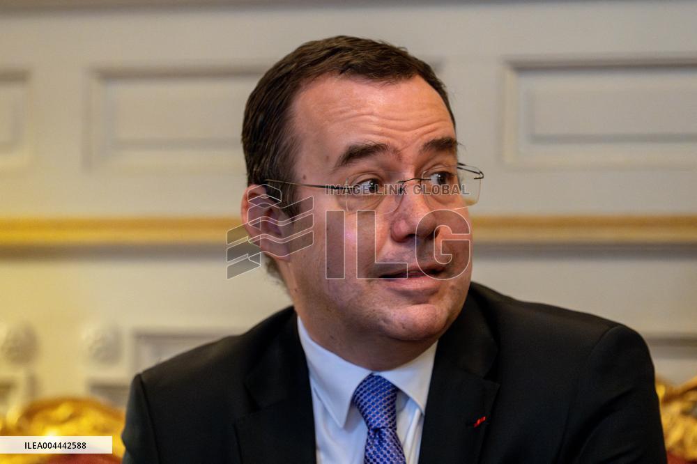 New Prefect Laurent Hottiaux Takes Office - Nice