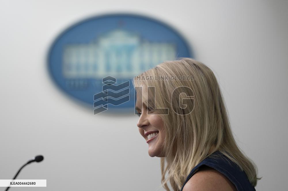 Leavitt Press Briefing for a Take Our Sons and Daughters to Work Day