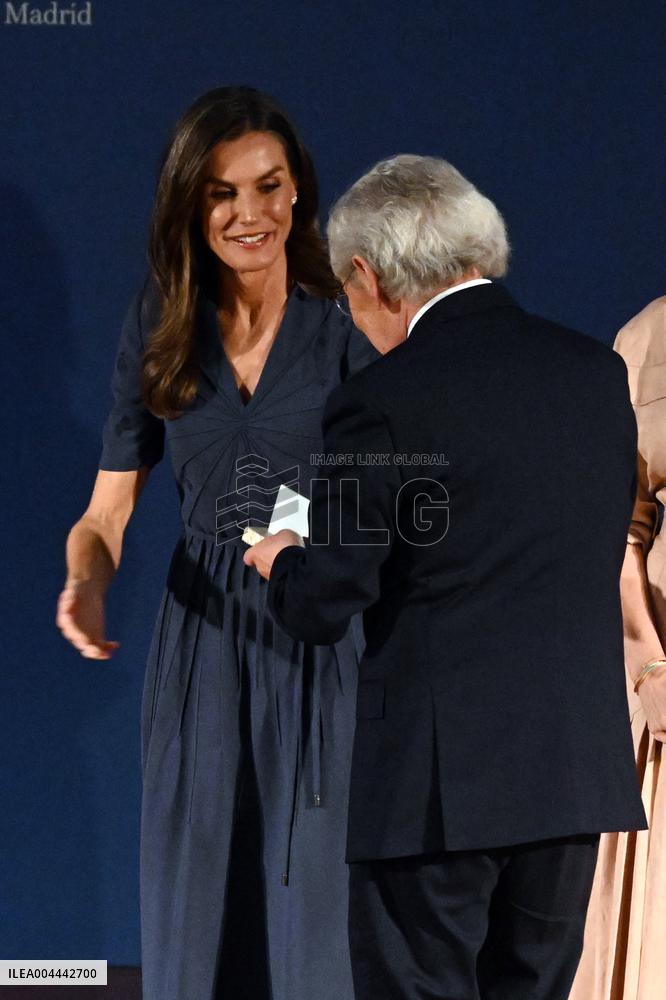 Spanish Royal Couple At Madrid Press Association Awards Ceremony - Spain