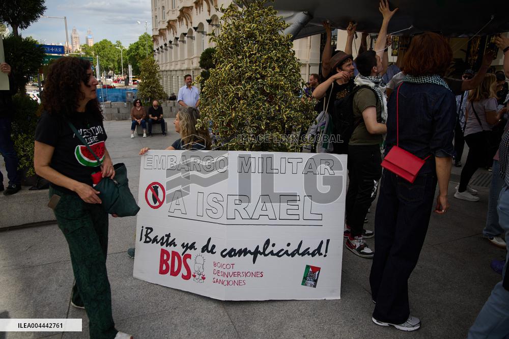 Pro-Palestinian Protest At Congress of Deputies - Madrid