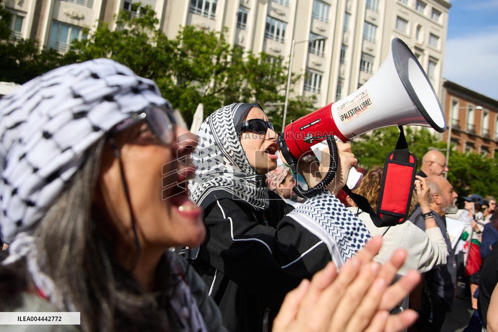 Pro-Palestinian Protest At Congress of Deputies - Madrid