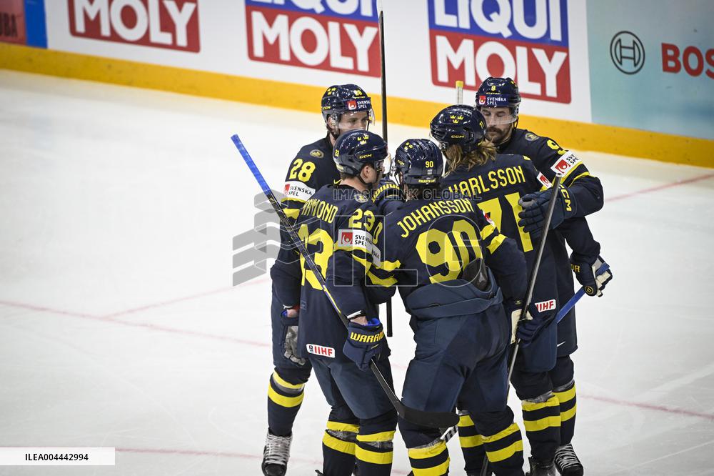 ICE HOCKEY WC SWEDEN-CANADA