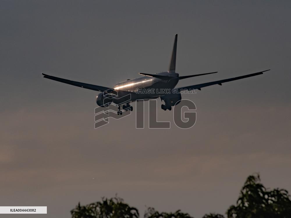 Roissy Charles De Gaulle Plane Illustrations - France