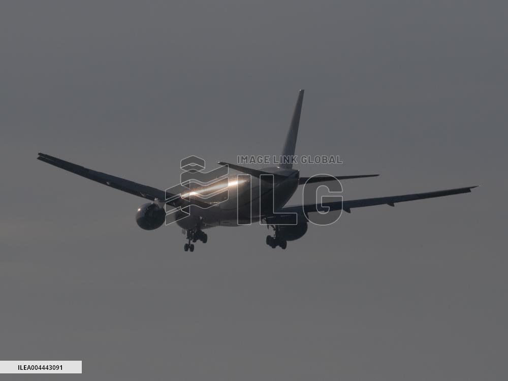 Roissy Charles De Gaulle Plane Illustrations - France