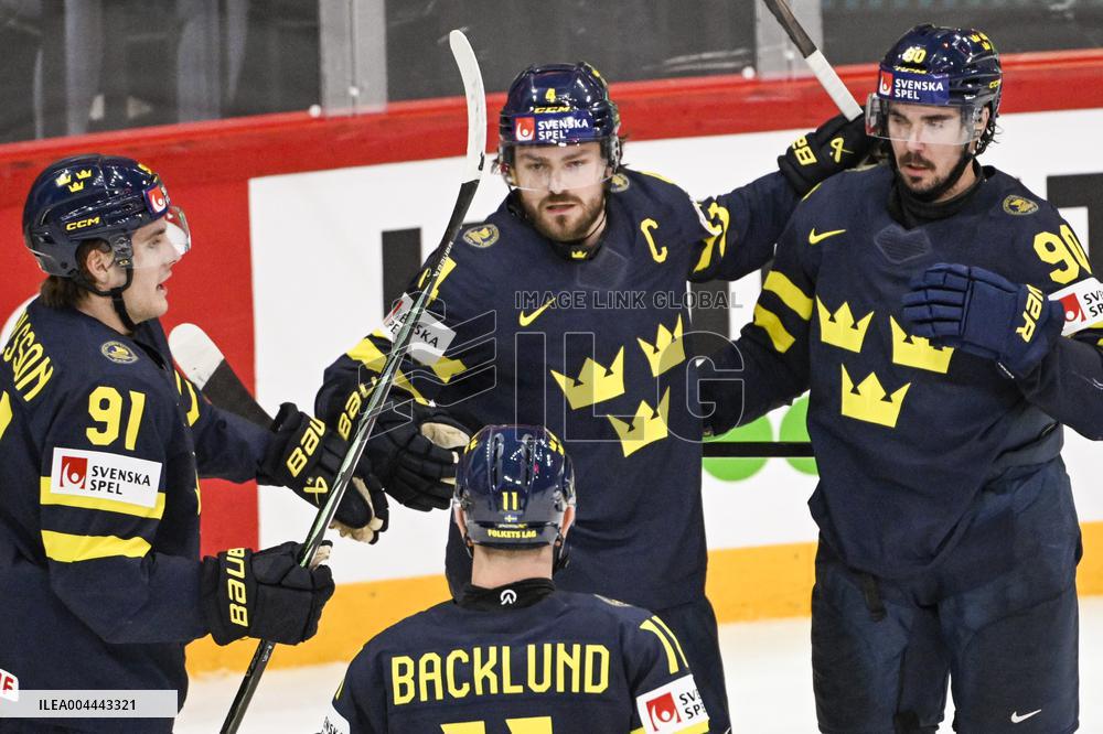 ICE HOCKEY WC SWEDEN-CANADA