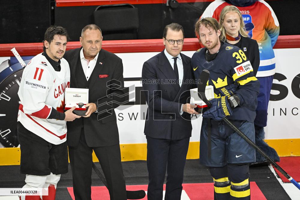 ICE HOCKEY WC SWEDEN-CANADA