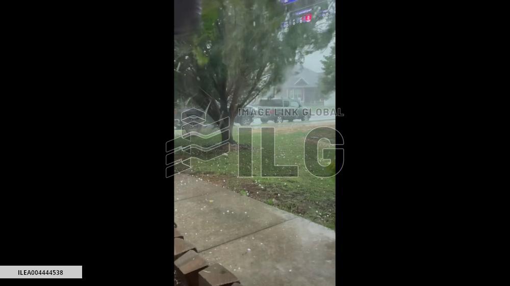 US: Thunderstorms Bring Intense Hail to Northwest Arkansas 6