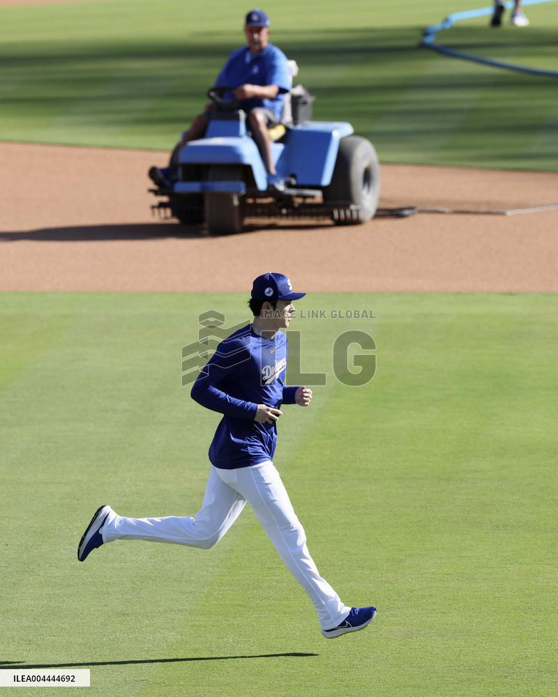 CORRECTED: Baseball: Dodgers' Sasaki