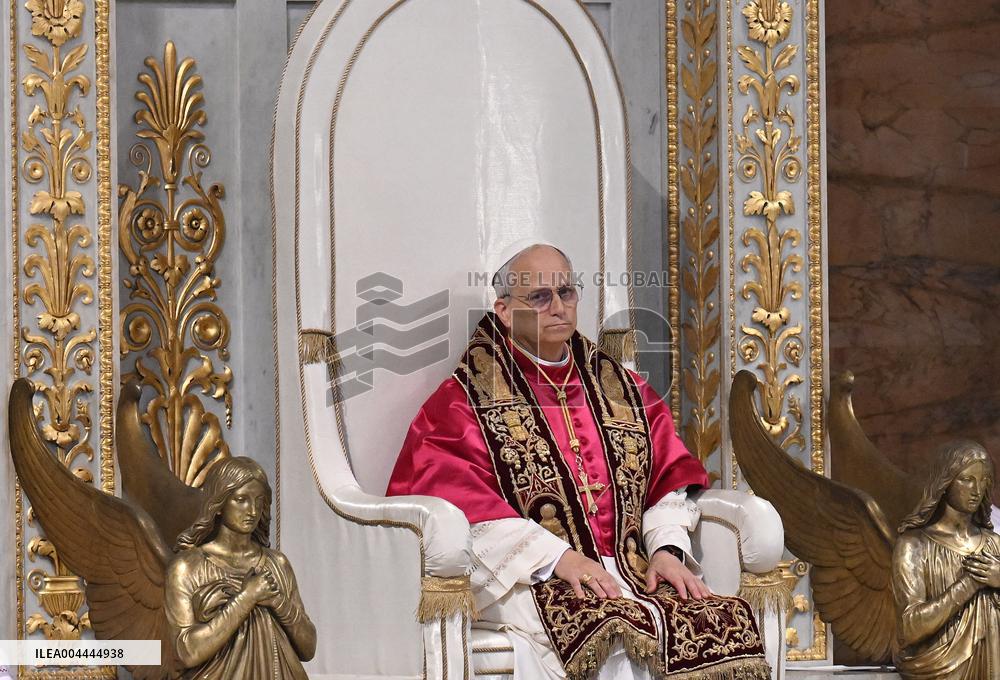 Pope Leo XIV Visits St. Paul Basilica - Rom
