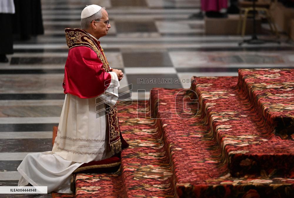Pope Leo XIV Visits St. Paul Basilica - Rom