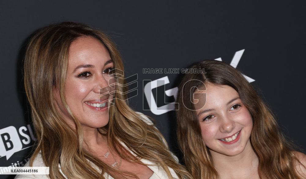 Celebration Of Pretty Hurts And GSK - LA