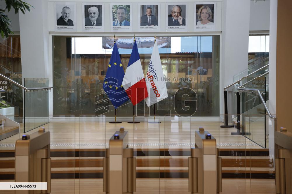 Hearing Of RATP and SNCF Operators At The Ile-De-France Regional Council