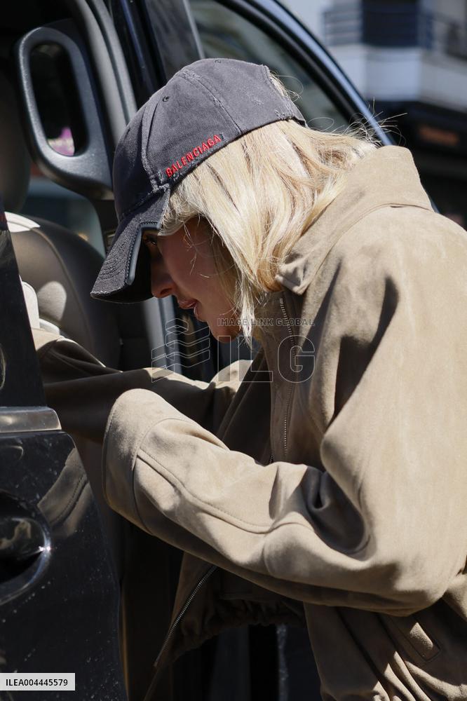 Cannes Ellie Goulding is spotted at Hotel Martinez MP