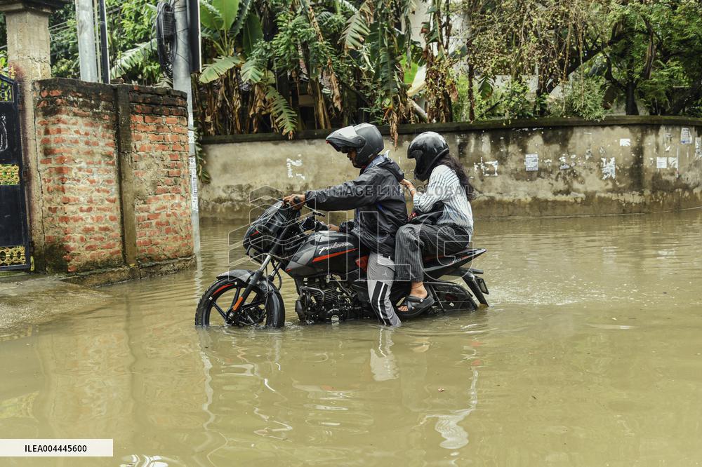 Heavy Rain Floods Guwahati Streets - India
