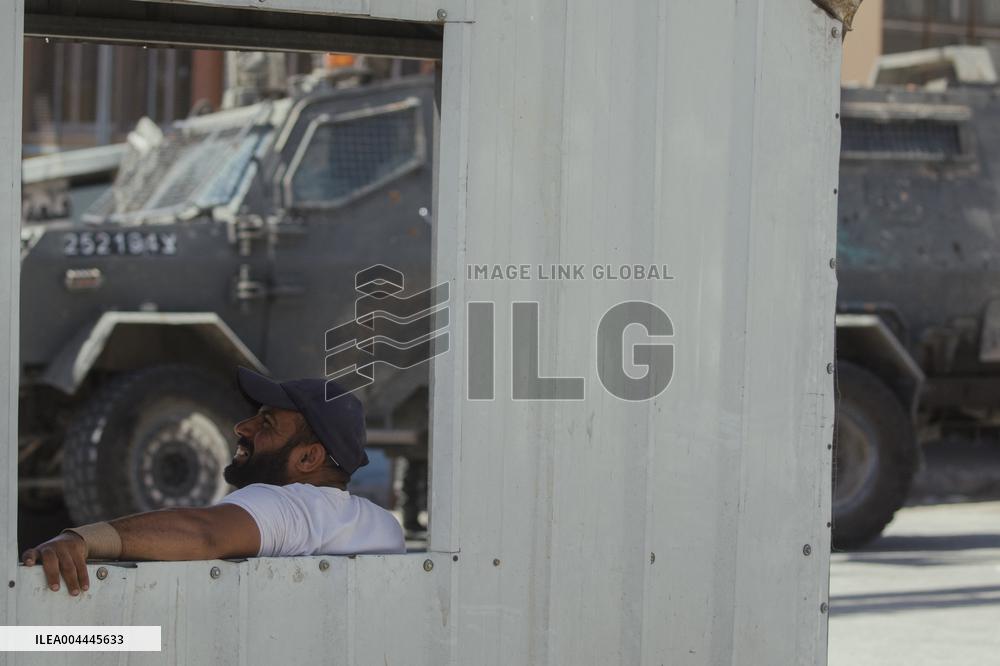 Israeli Forces Raid Refugee Camp - Nablus