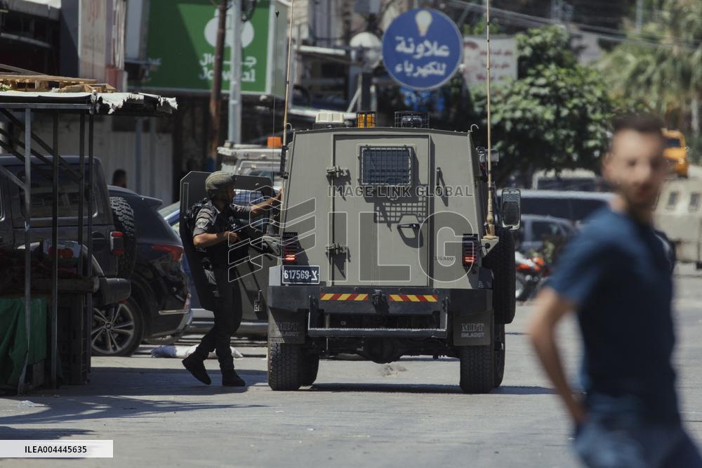 Israeli Forces Raid Refugee Camp - Nablus