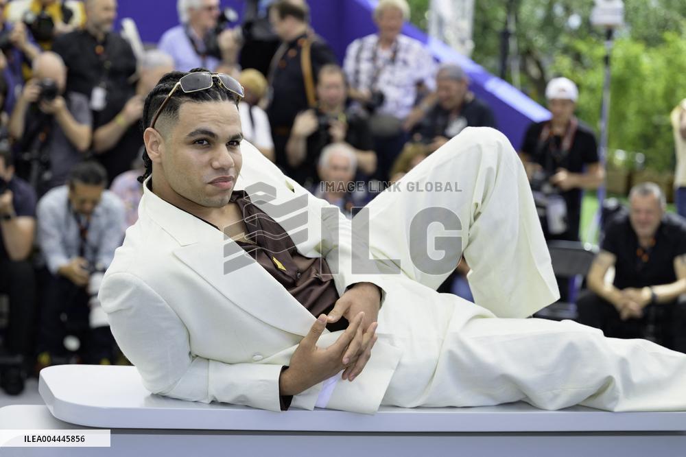 Cannes Aisha can't fly away Photocall NG