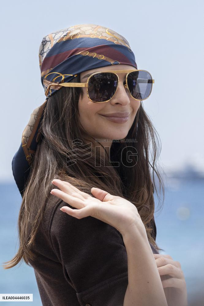 Cannes Emily Ratajkowski along the Croisette MP