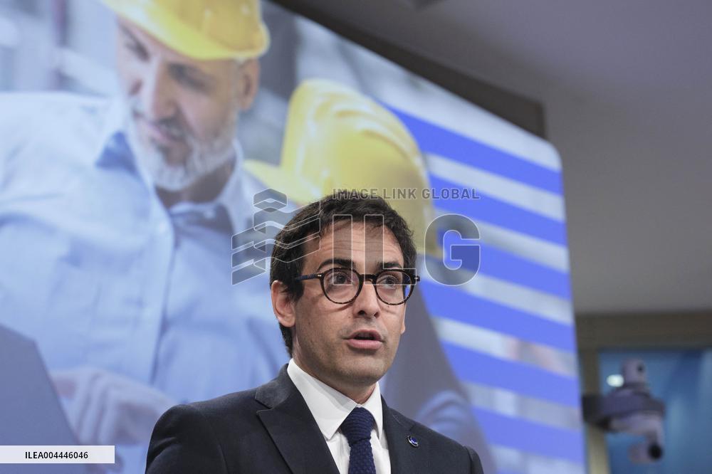 Commissioner For Industry SMEs And The Single Market Press Conference - Brussels