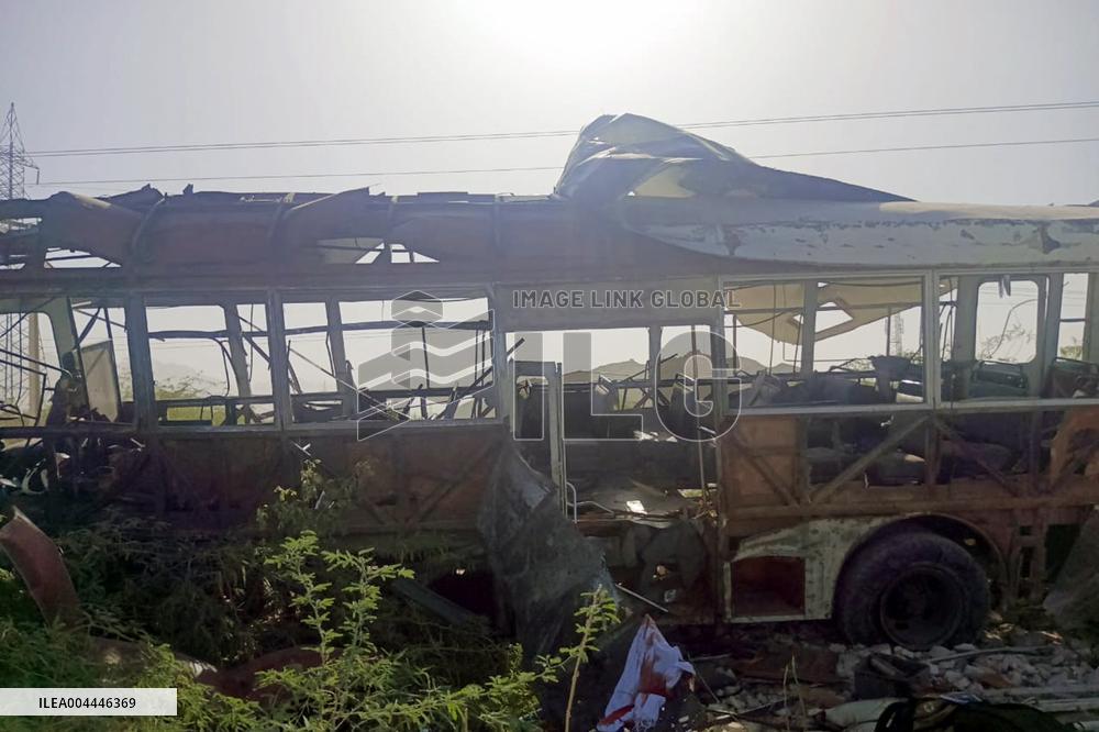 Suicide Attack on School Bus Kills Five - Pakistan
