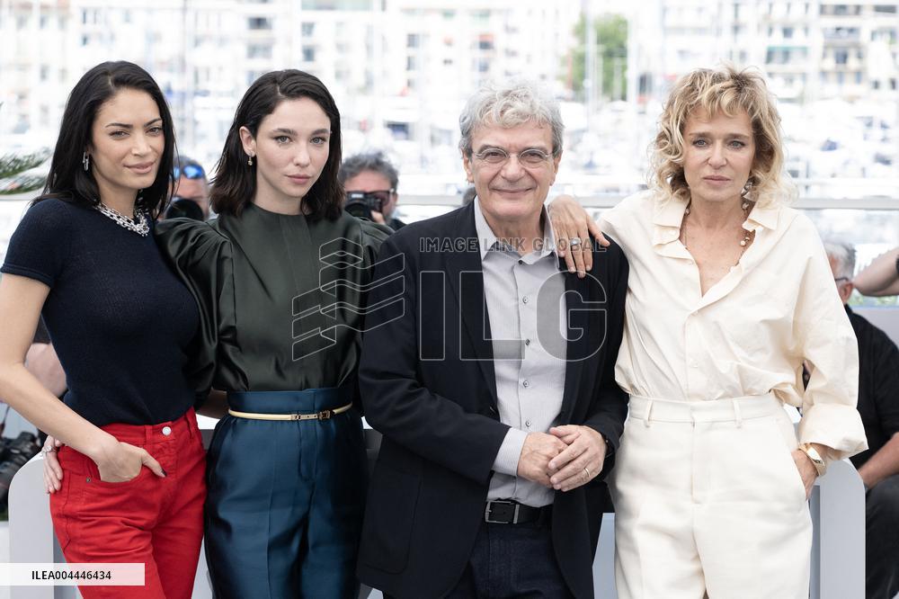 Cannes - Fuori photocall DN