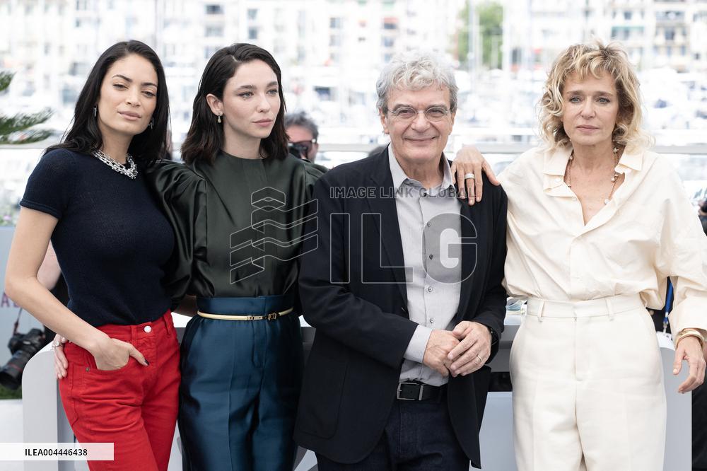 Cannes - Fuori photocall DN