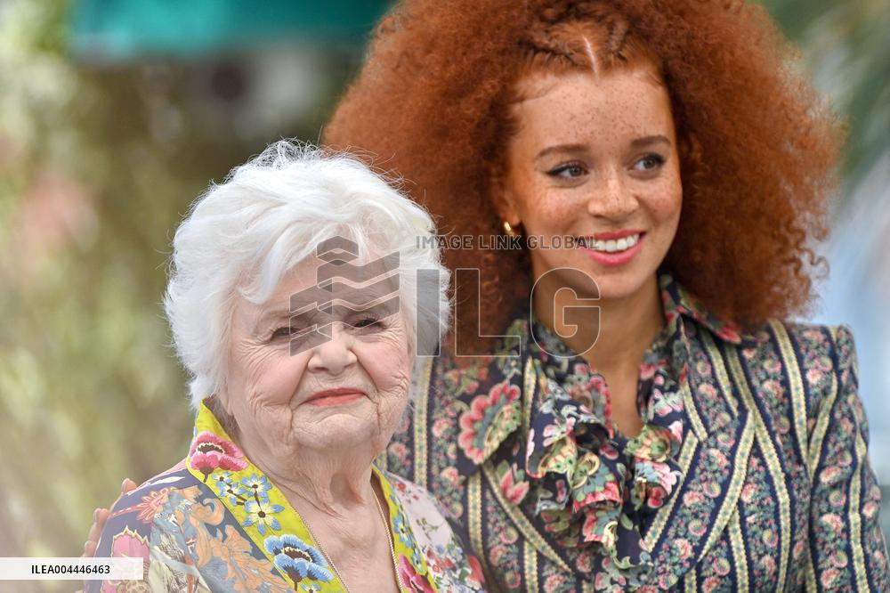 Cannes - Eleanor The Great Photocall
