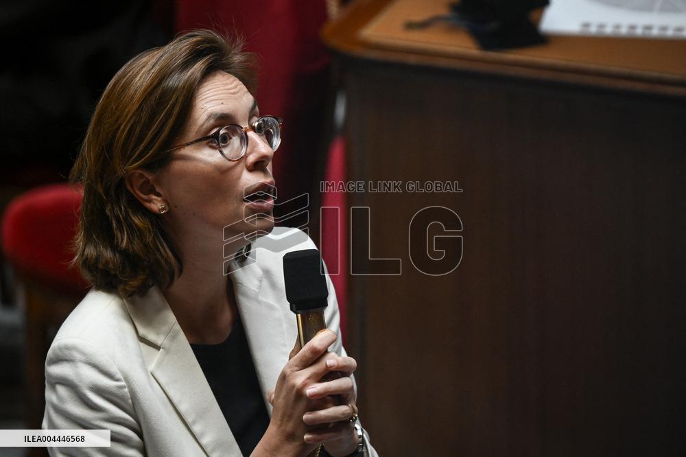 Questions to the government at the National Assembly in Paris FA