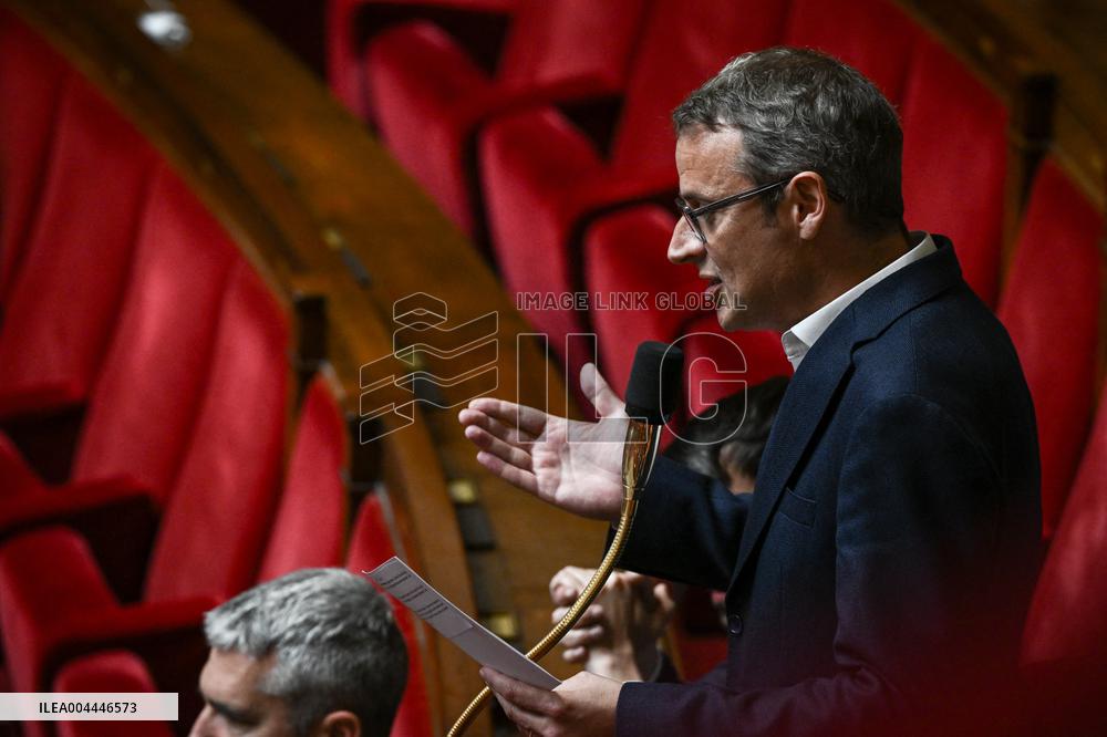 Questions to the government at the National Assembly in Paris FA
