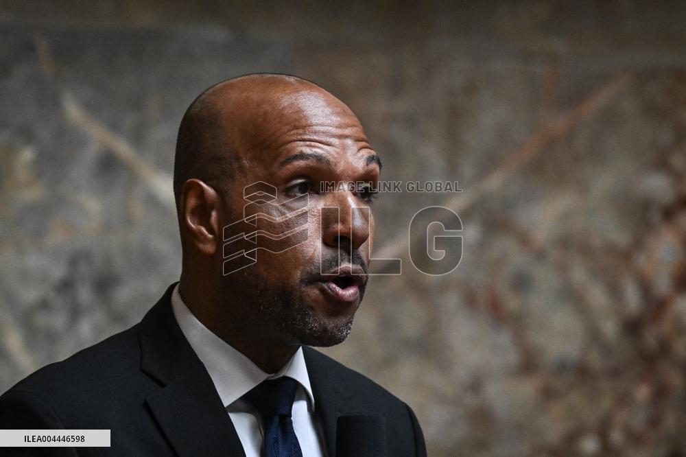 Questions to the government at the National Assembly in Paris FA