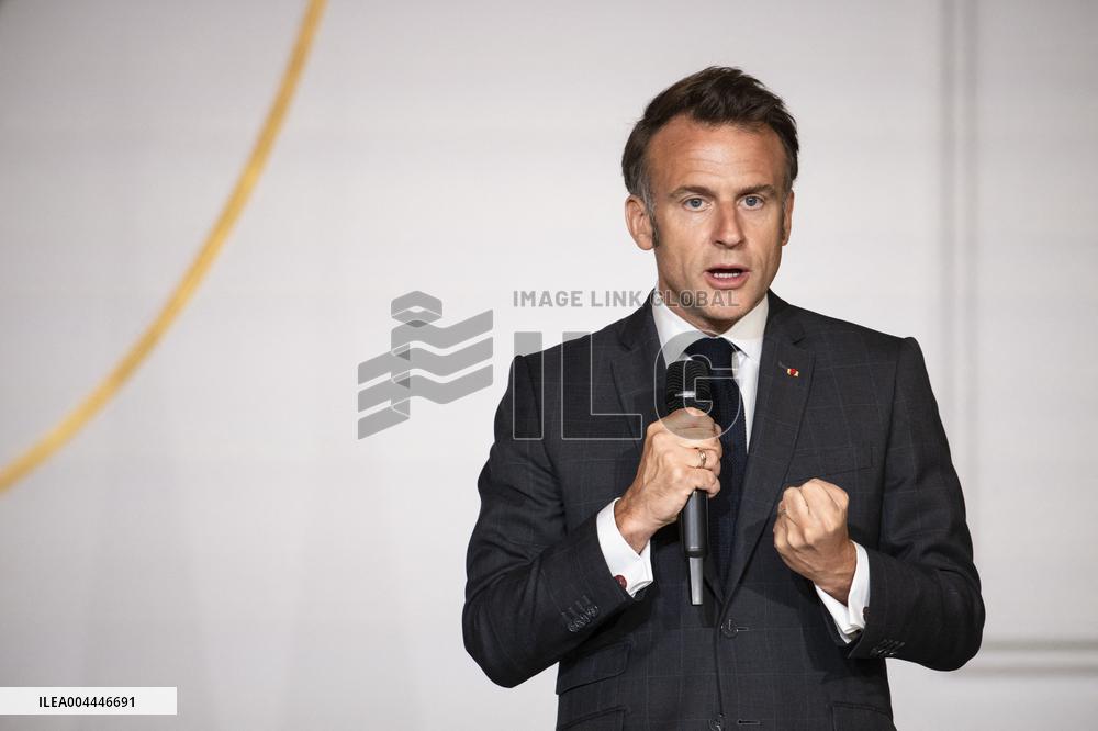 'Non Au Harcelement' Awards Ceremony - Paris
