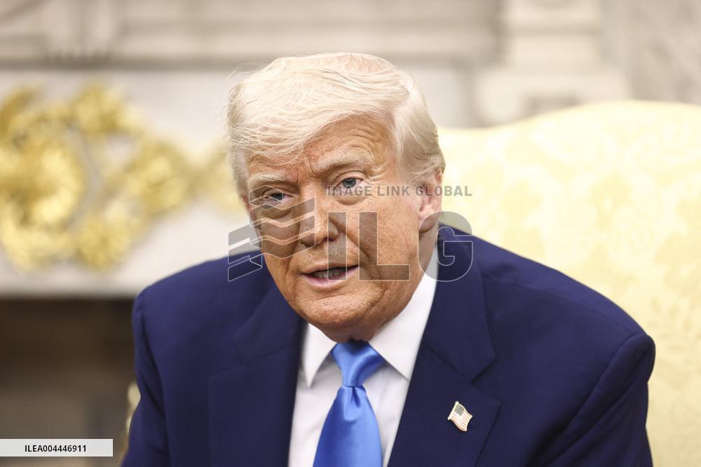 South Africa’s Ramaphosa visits US President Trump at White House