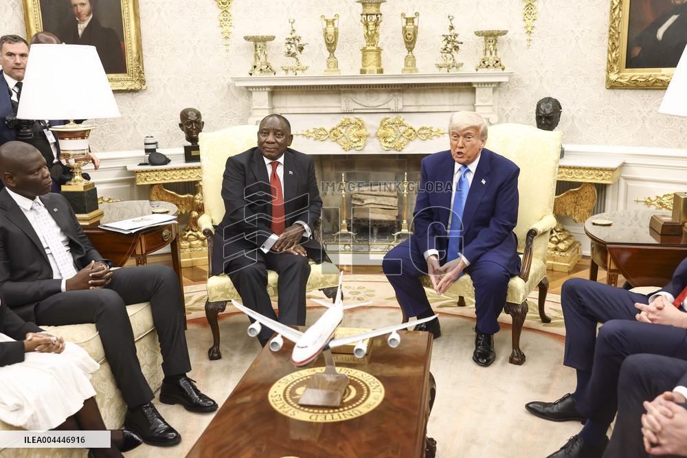 South Africa’s Ramaphosa visits US President Trump at White House