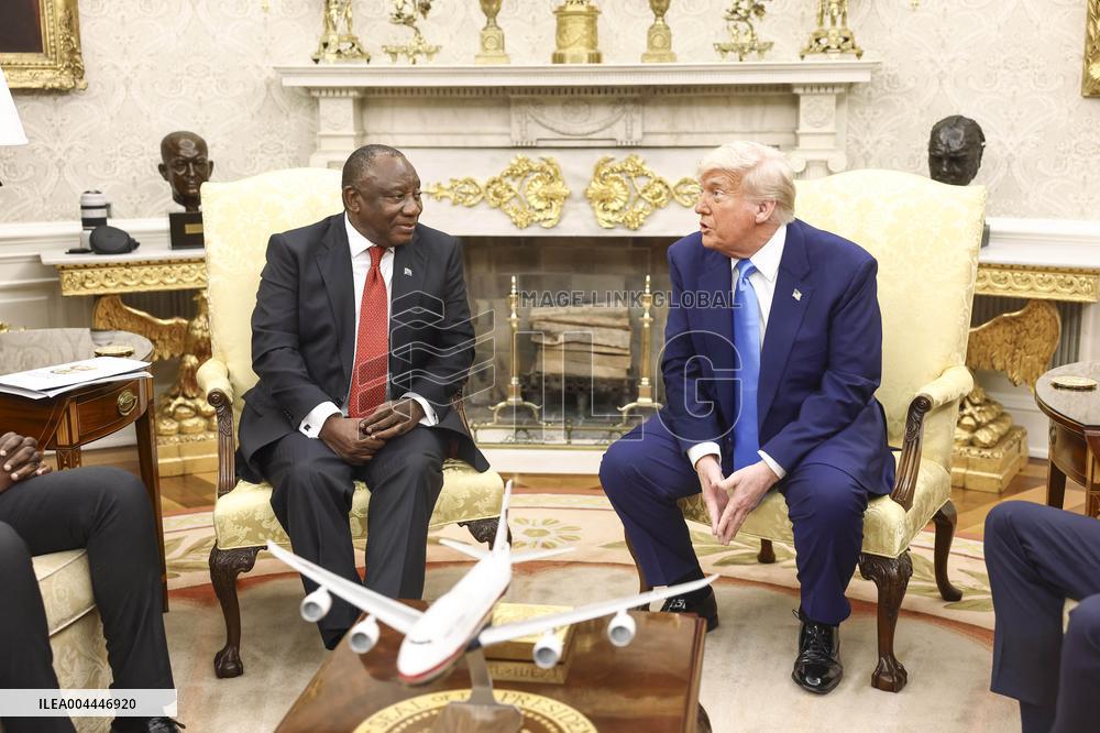 South Africa’s Ramaphosa visits US President Trump at White House