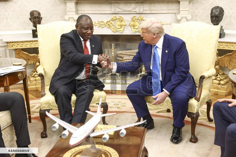 South Africa’s Ramaphosa visits US President Trump at White House