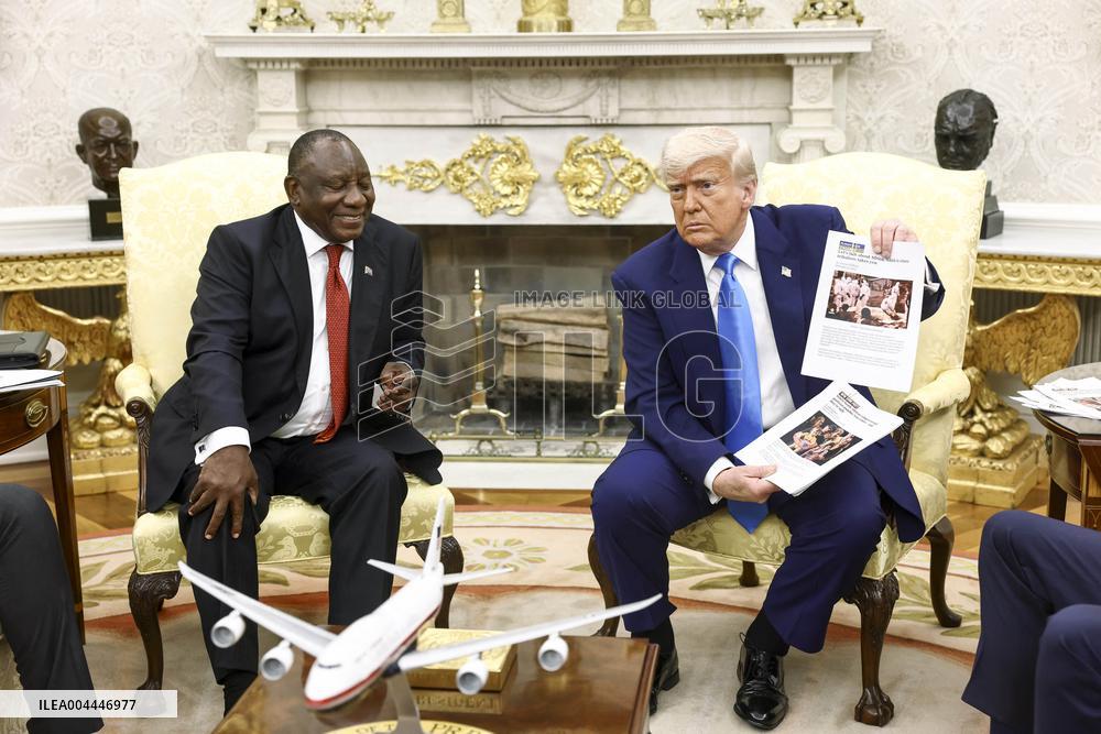 South Africa’s Ramaphosa visits US President Trump at White House