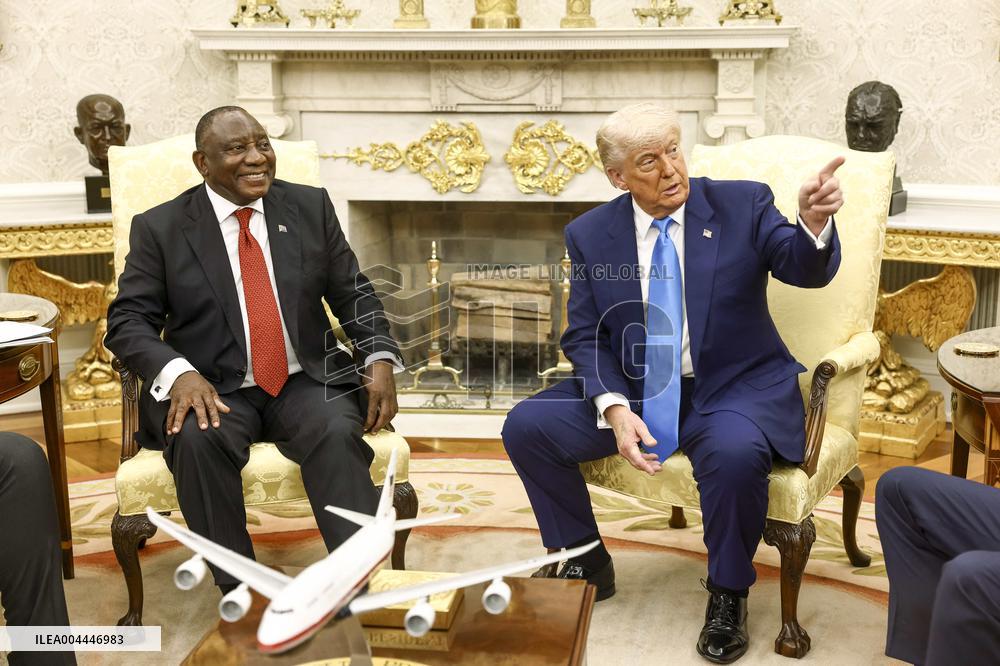 South Africa’s Ramaphosa visits US President Trump at White House
