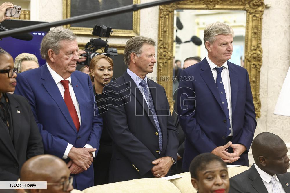 South Africa’s Ramaphosa visits US President Trump at White House