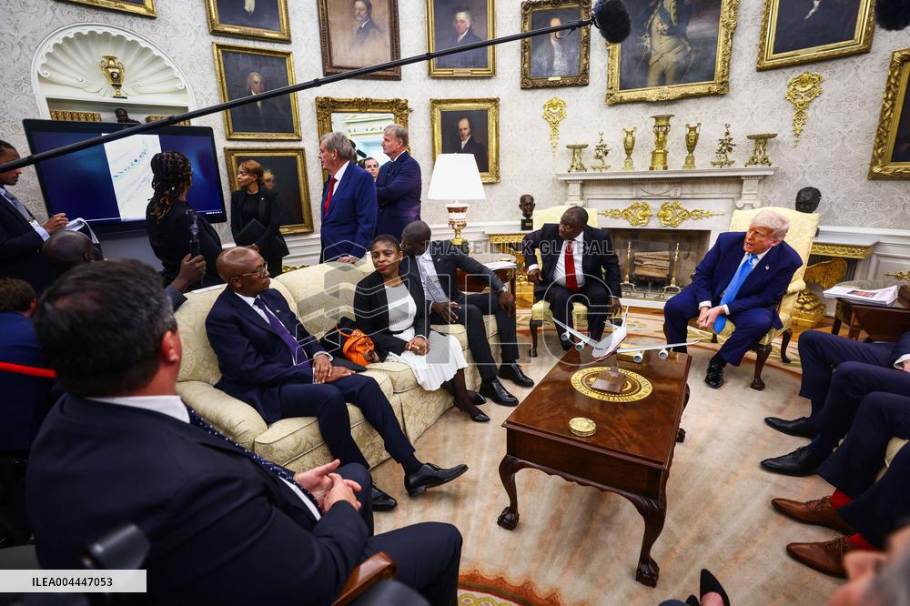 South Africa?s Ramaphosa visits US President Trump at WH