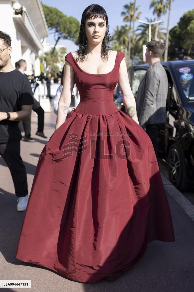 Cannes Cara Delevigne leaves Hotel Martinez MP