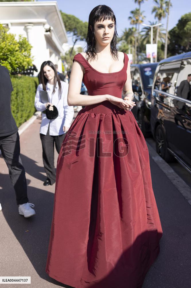 Cannes Cara Delevigne leaves Hotel Martinez MP